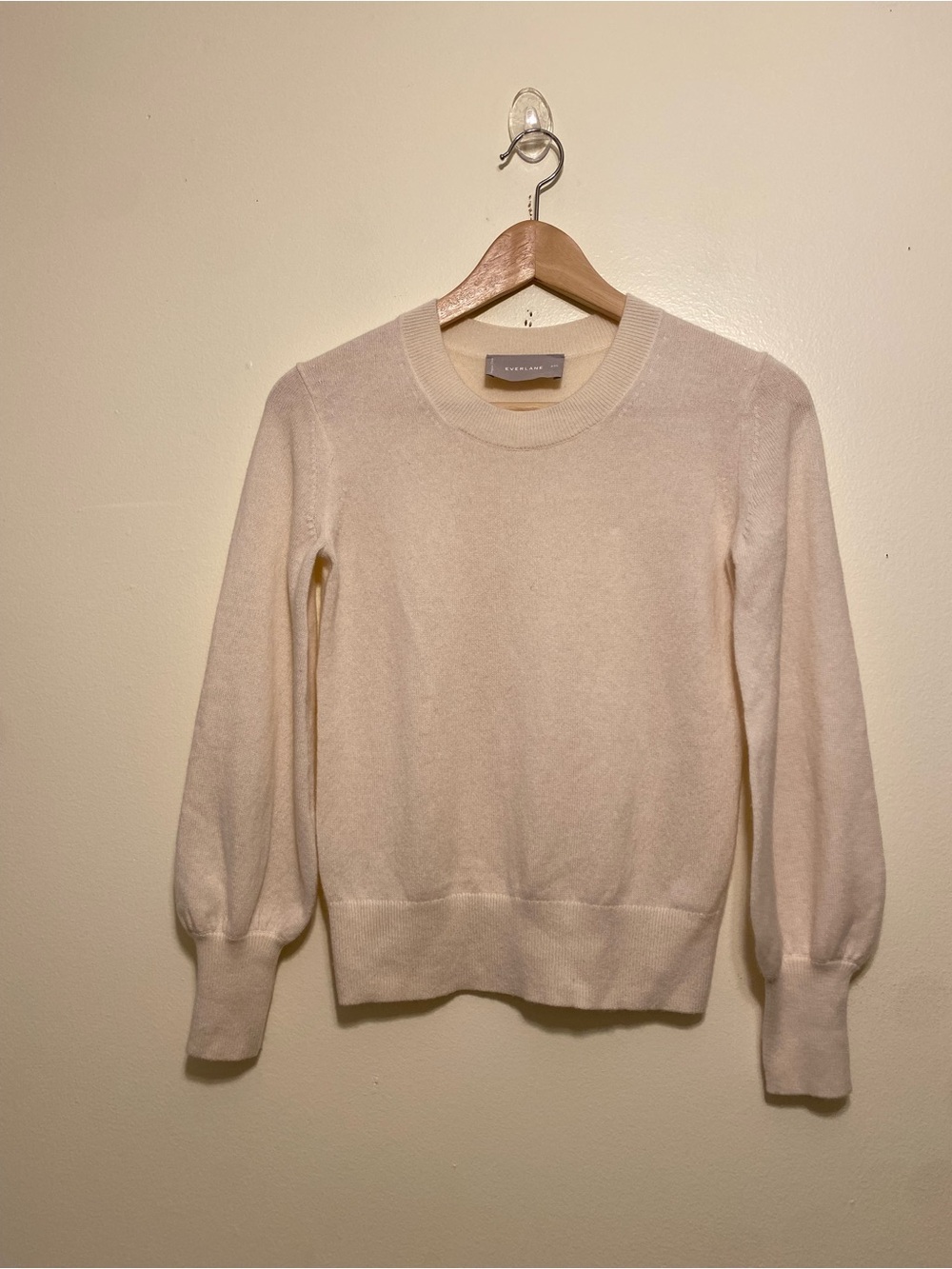 Everlane Cashmere Cream Crewneck Sweater. Size XXS